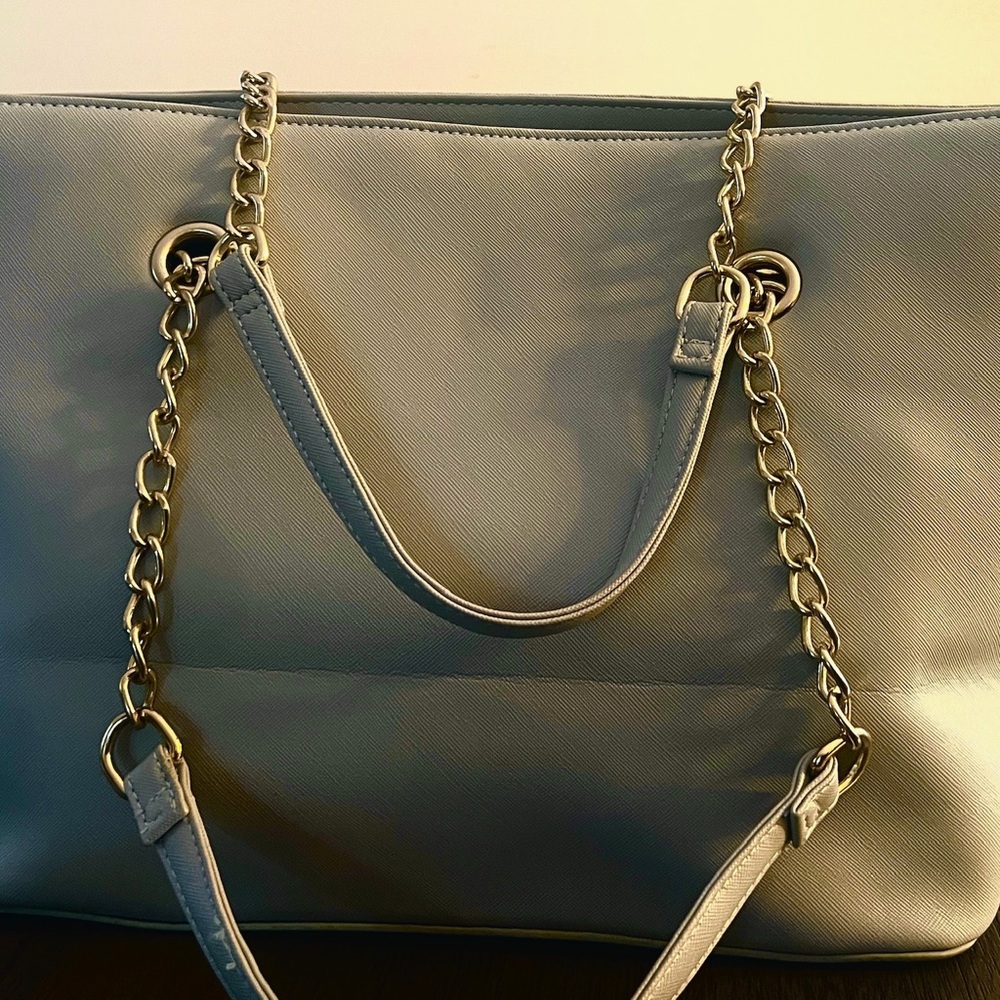 Elegant Gray Chain Strap Tote Bag